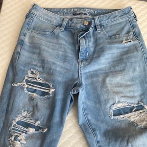 AE- American Eagle distressed skinny women’s jeans size 10
